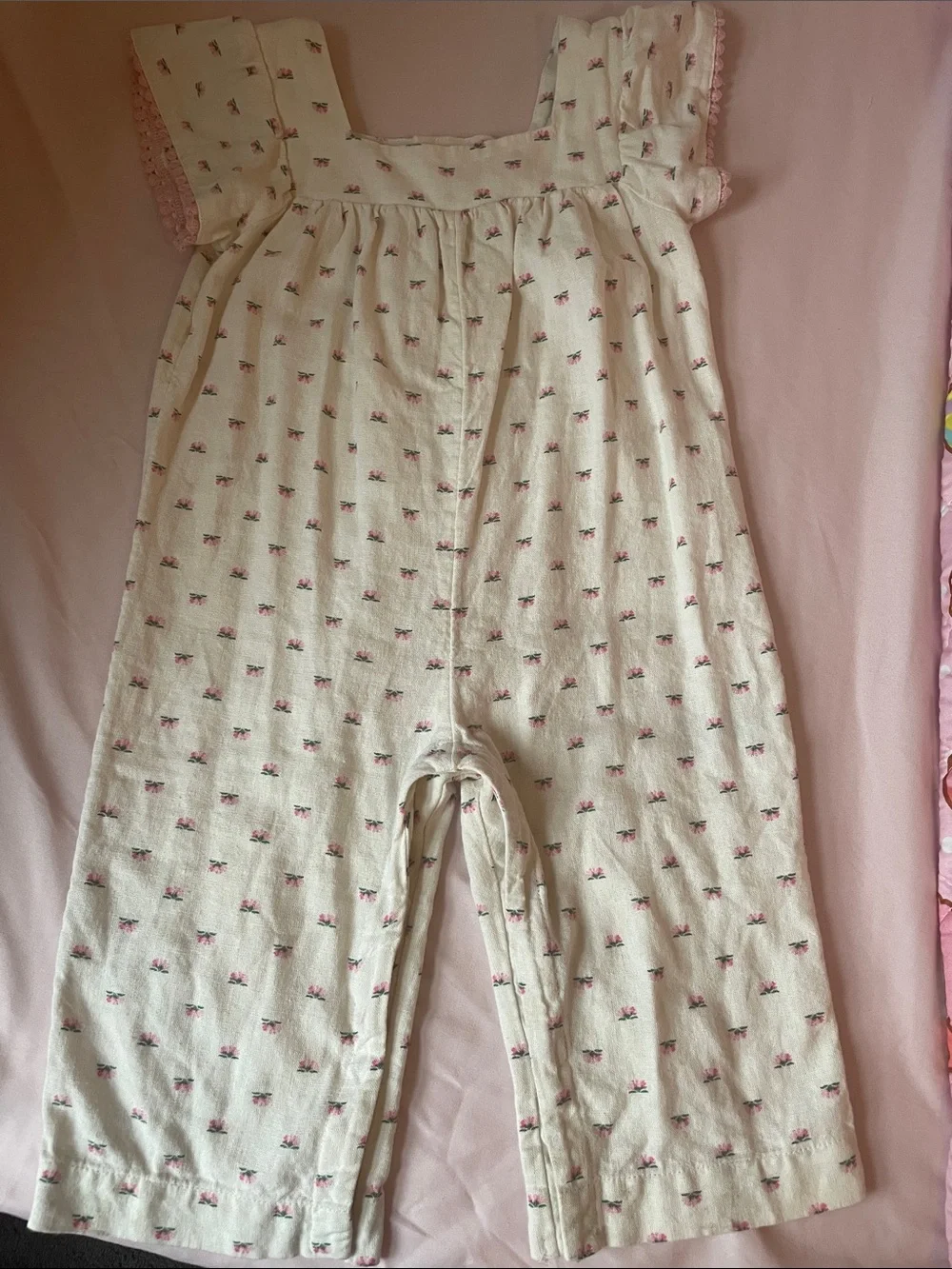 GAP Cream flowers romper